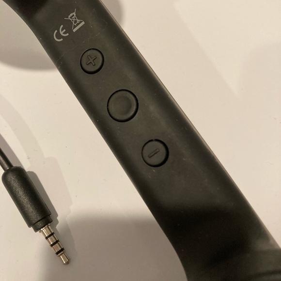 Retro Hand Held Phone for iPhone - Picture 7 of 7